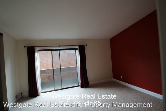 Building Photo - 3 br, 3.5 bath House - 1 Liberty Lane