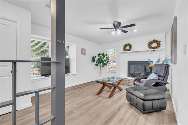 Building Photo - 1319 Parkway Ct
