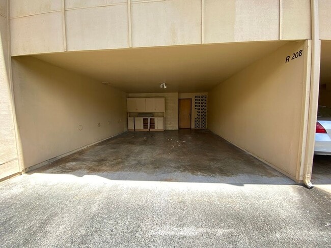 Building Photo - 46-063 Emepela Place #R208