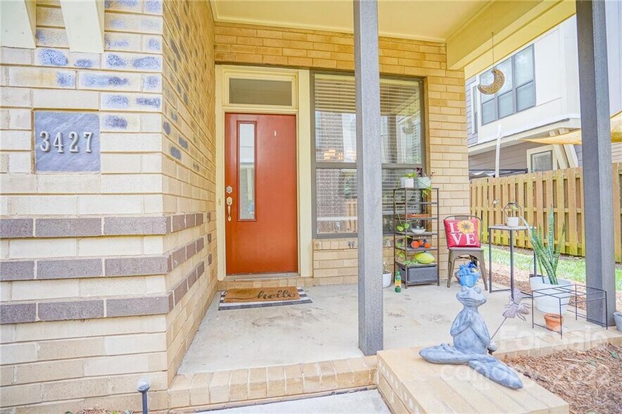 Building Photo - Room in Townhome on Steel Yard Ct