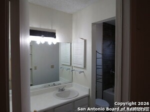 Building Photo - 5518 Eaglewood St