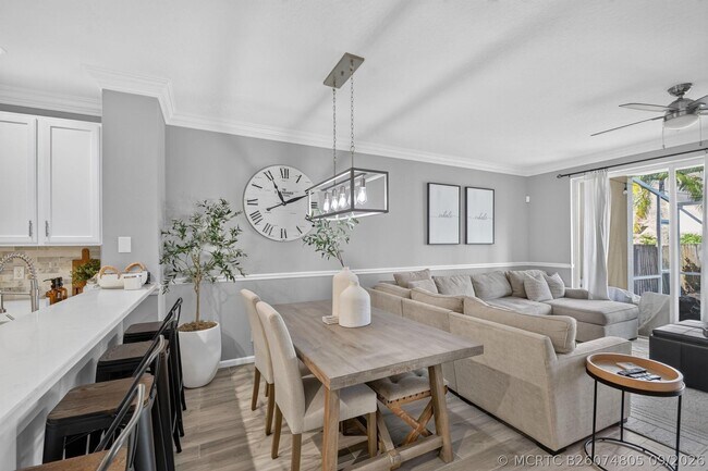 Building Photo - 8093 Briantea Dr