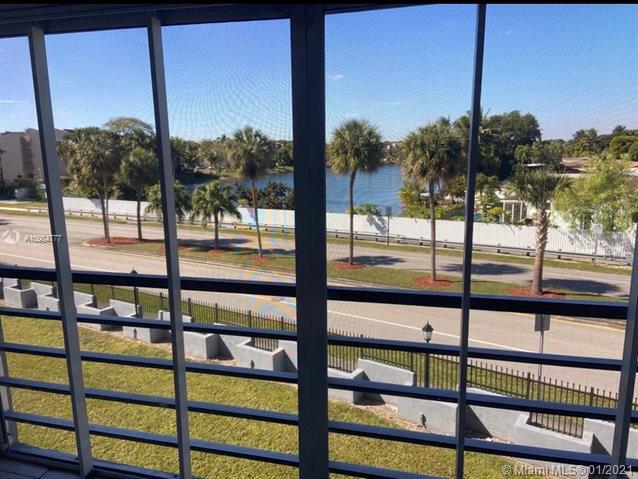 Building Photo - 14170 SW 84th St