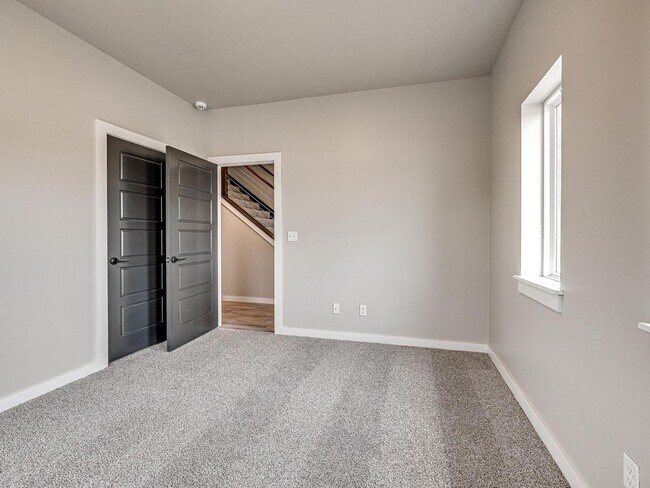 Building Photo - 109 Carlow Wy