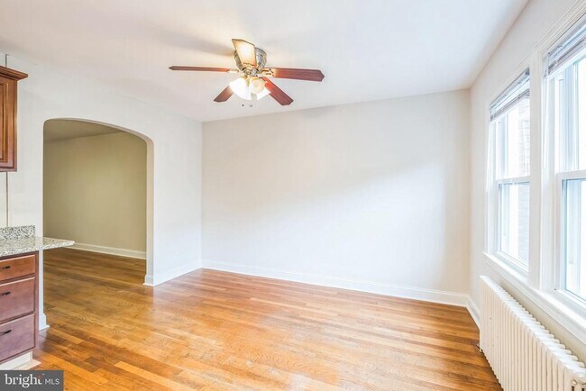 Building Photo - 1407 K St SE