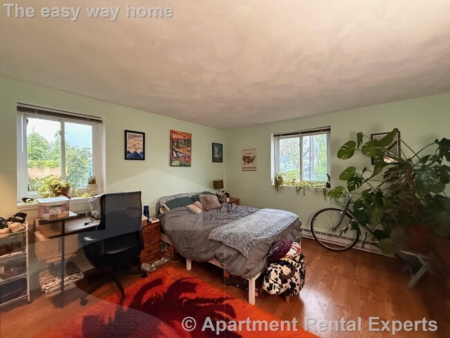 Building Photo - 326 Broadway