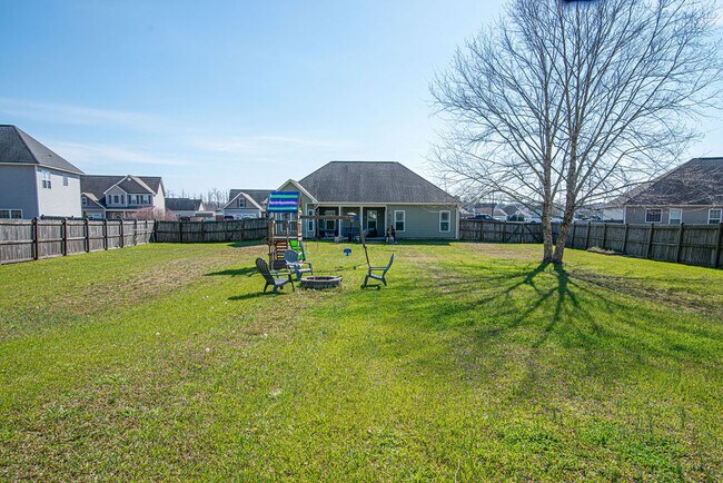 Building Photo - 103 Prelude Dr