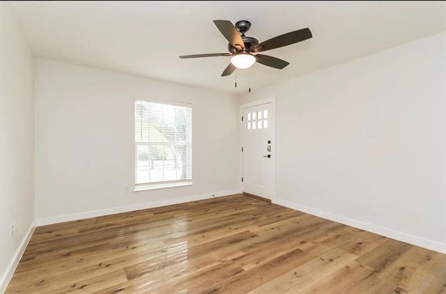 Building Photo - 425 N Rosemont Ave