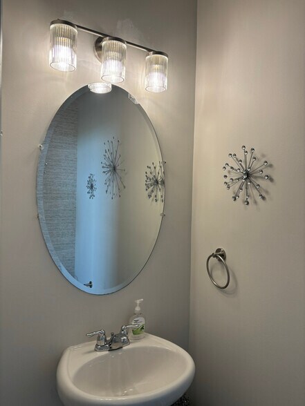 Building Photo - 173 Olde Towne Way