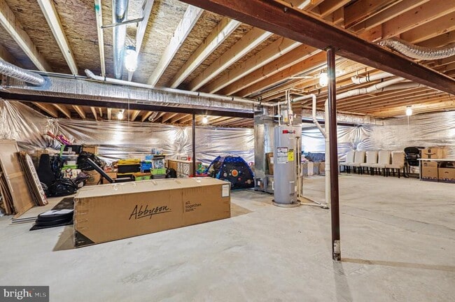 Building Photo - 7202 Parchment Cir