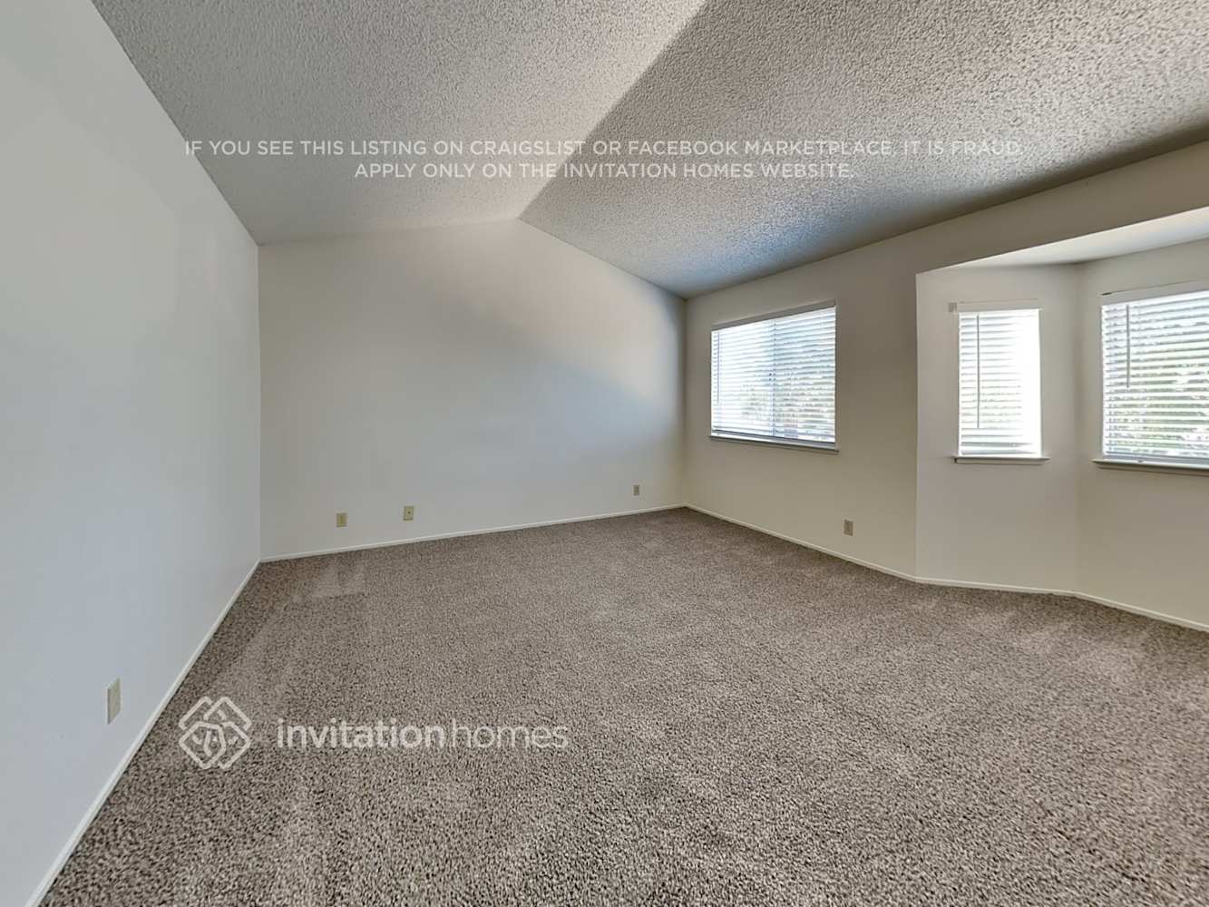 Building Photo - 1084 Armsby Way