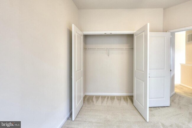 Building Photo - 6300 Santo Place