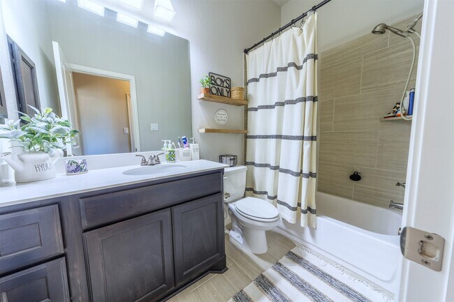 Building Photo - 3612 Spring Heights Ct