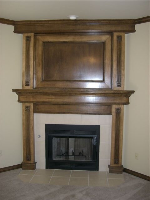 Building Photo - 3 bed, 2 bath, 2 car garage home in Yukon!