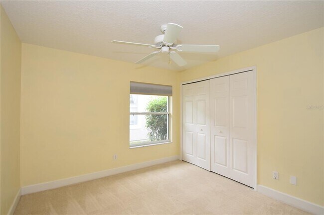 Building Photo - 1216 Hampstead Ln