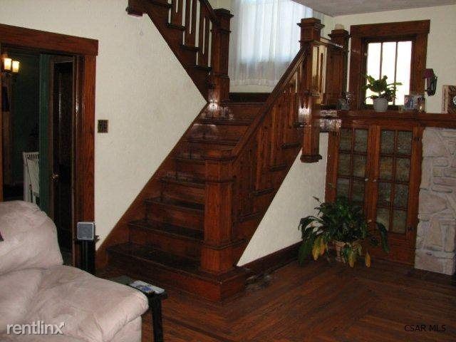 Building Photo - 4 br, 2 bath House - 457 Strayer Street,