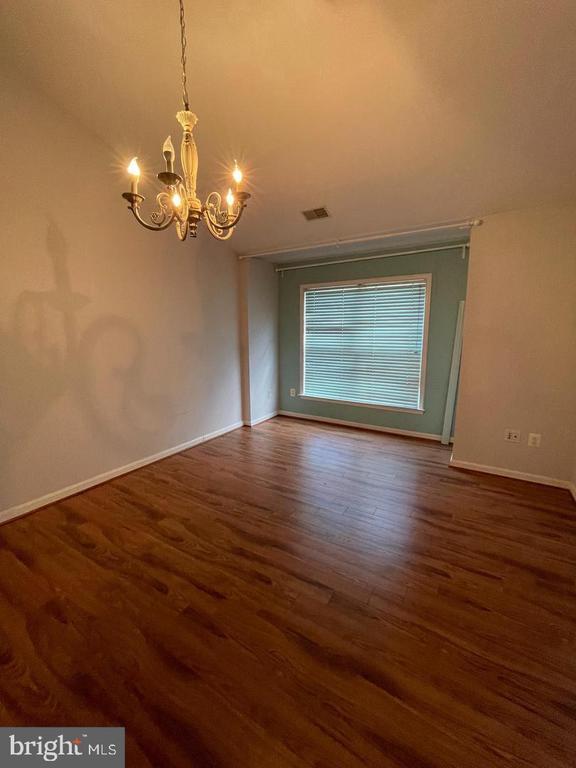 Building Photo - 8077 Sebon Dr