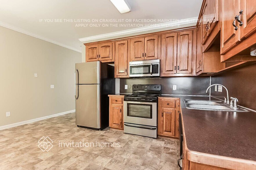Building Photo - 108 Holcomb Manor Ct