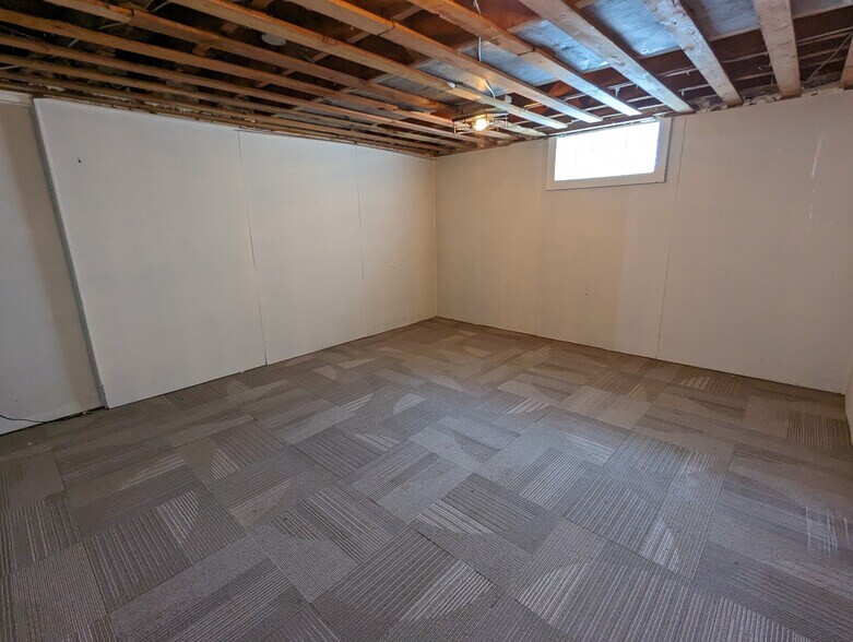 Basement Bonus Room - 1231 Chestnut St