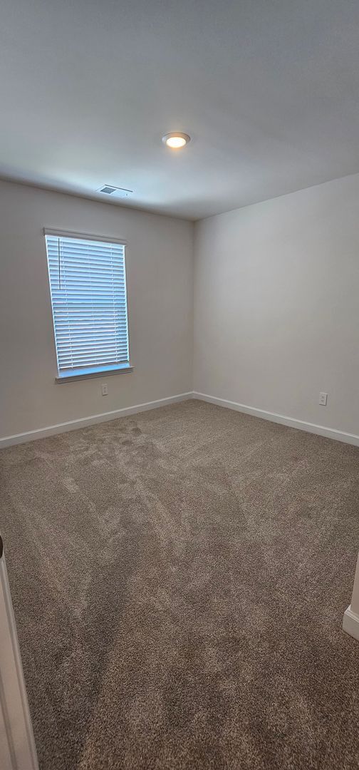 Building Photo - 3 Bed | 2.5 Bath | 2-Car Garage | Brand-Ne...