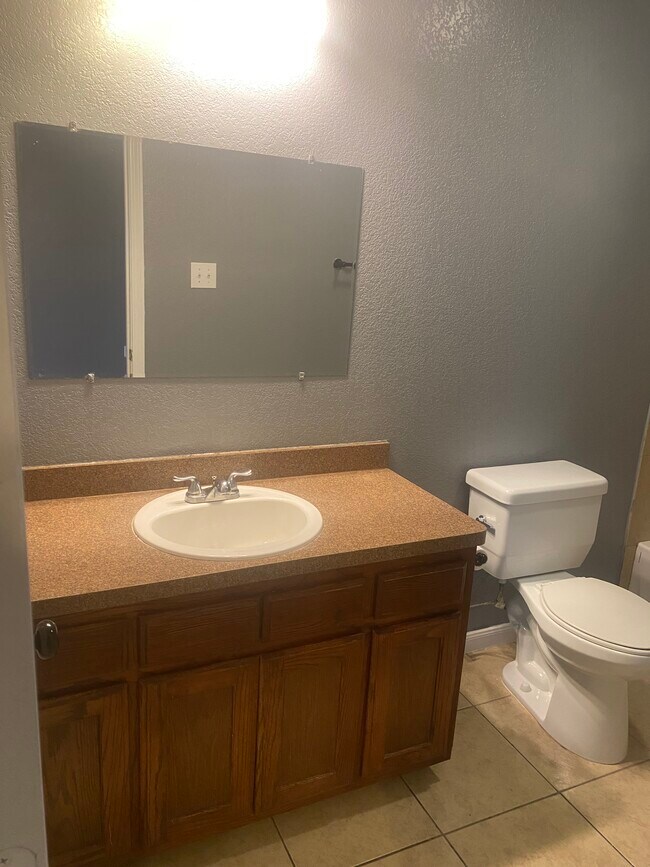 Building Photo - 7834 Shetland Dr