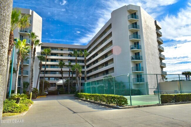 Building Photo - 4575 S Atlantic Ave