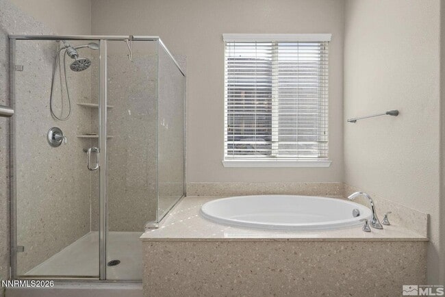 Building Photo - 735 Sienna Park Dr