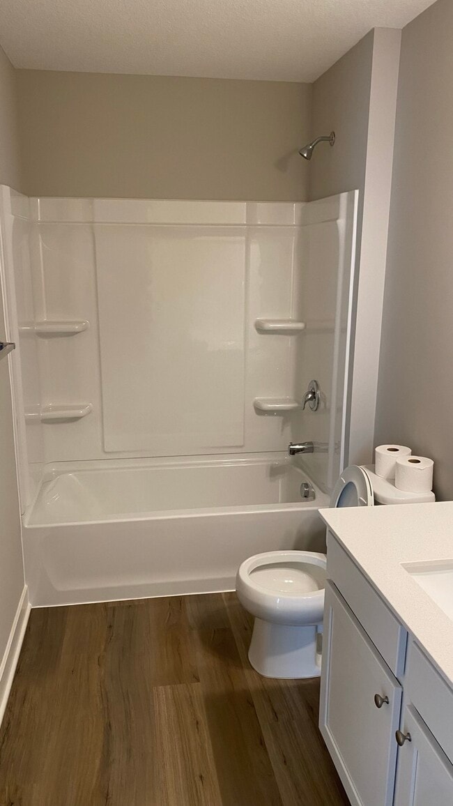 Building Photo - 1515 Carroll Ave