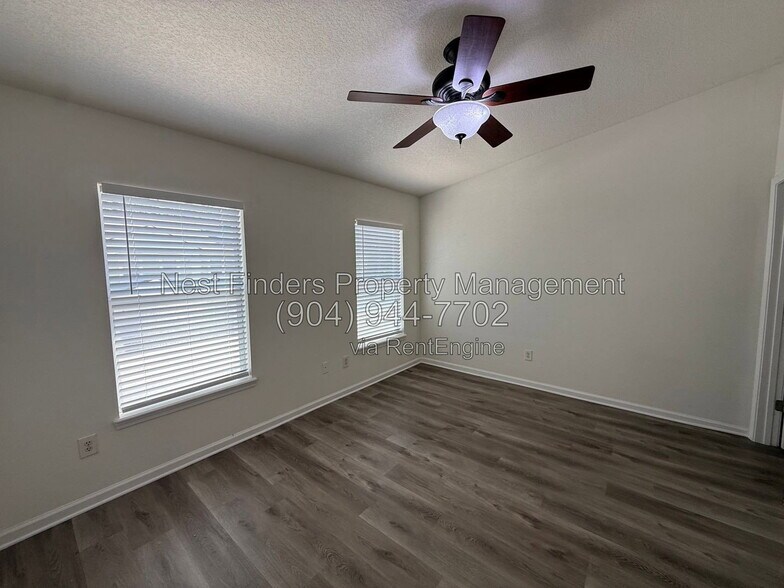 Building Photo - 13811 Herons Landing Way