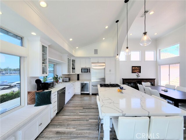 Building Photo - 5532 Spinnaker Bay Dr