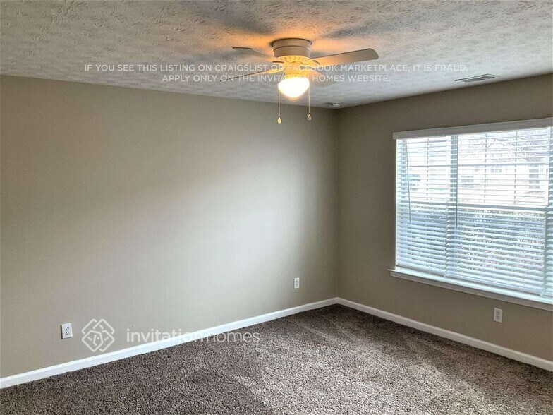 Building Photo - 1008 Borrington Ln