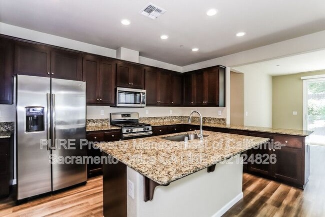 Building Photo - 5564 Celebration St