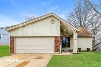 Building Photo - 5348 Trailoaks Dr