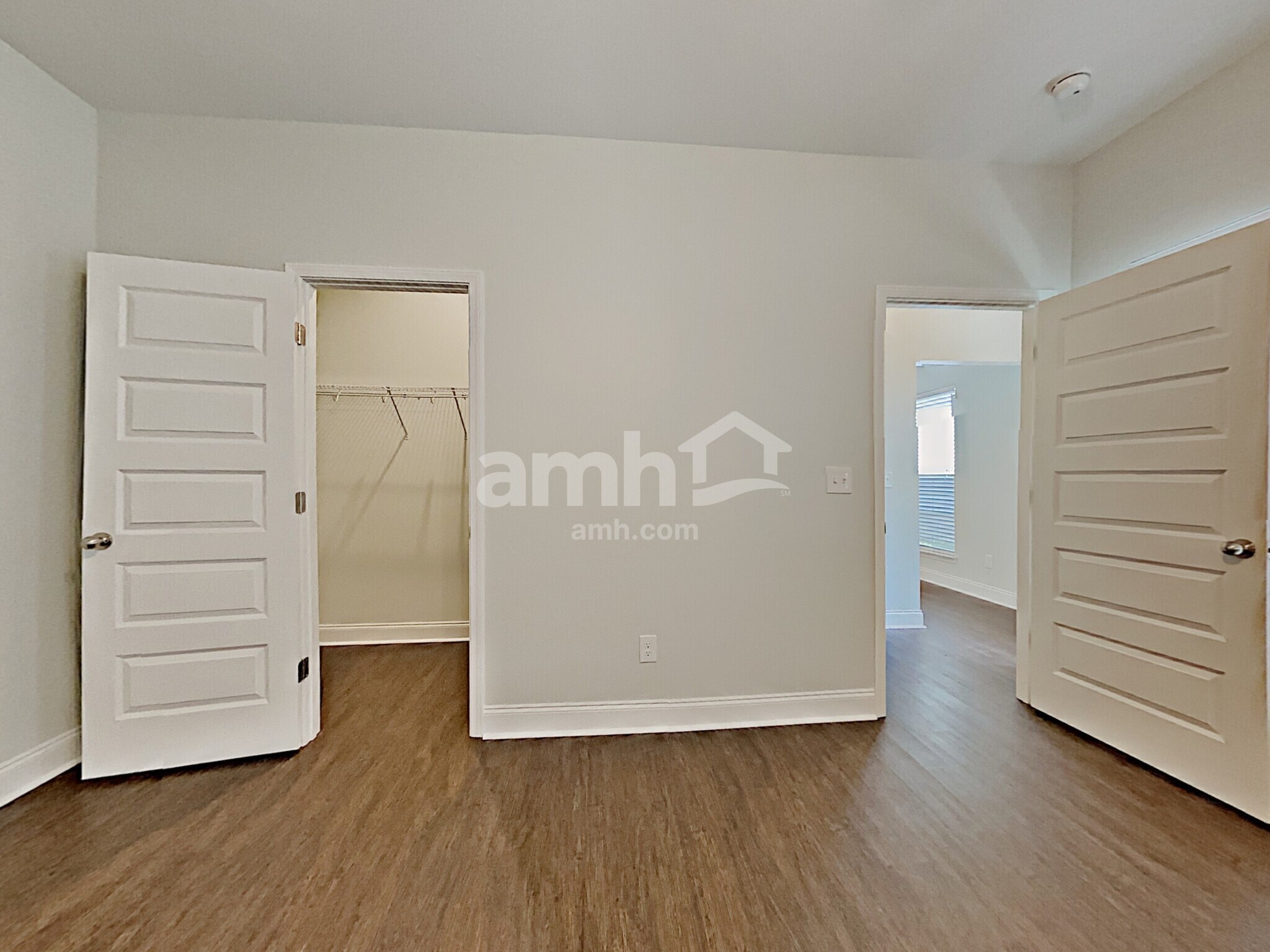 Building Photo - 5342 Tupelo St