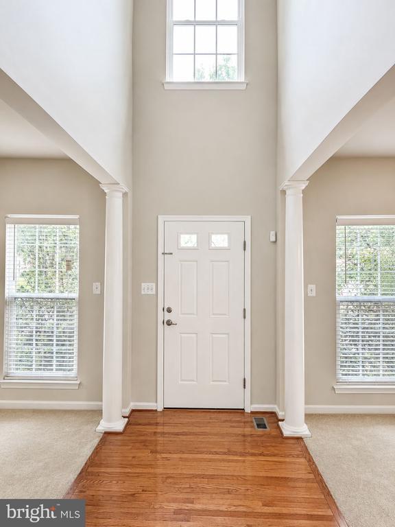 Building Photo - 12489 Pfitzner Ct
