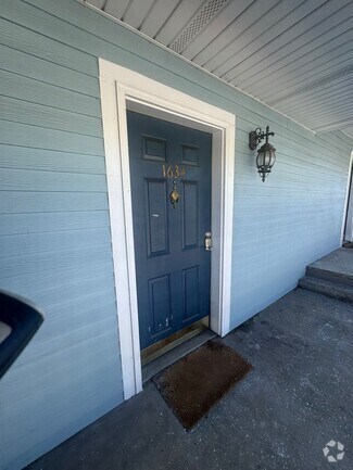 Building Photo - Renaissance II Condominiums: #1634 Availab...