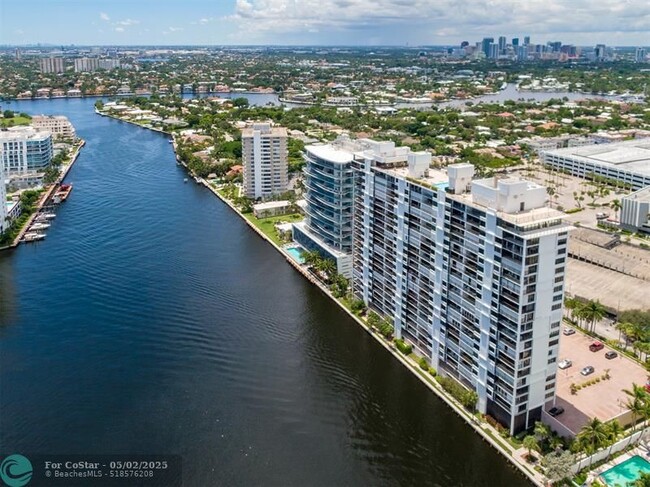 Building Photo - 936 Intracoastal Dr