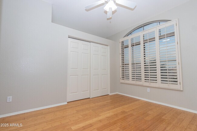 Building Photo - 2388 S Sycamore Pl