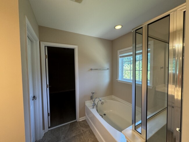 Building Photo - 5443 Overland Trail