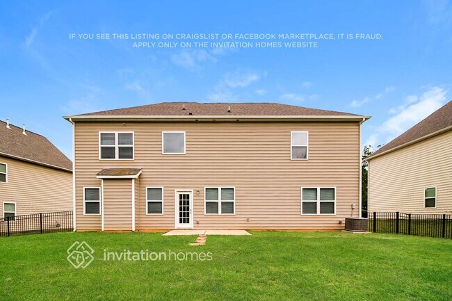 Building Photo - 190 Sassafras Rd