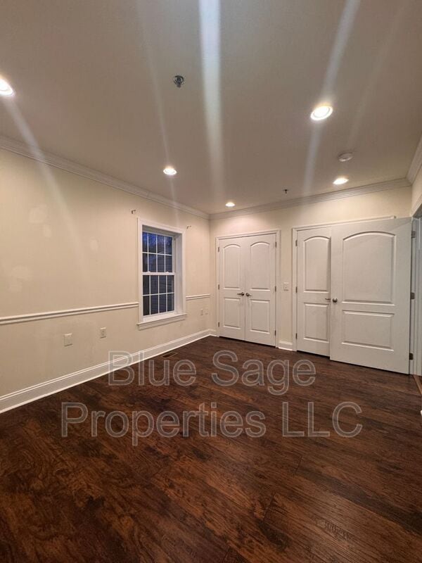 Building Photo - 432 E Baltimore Ave