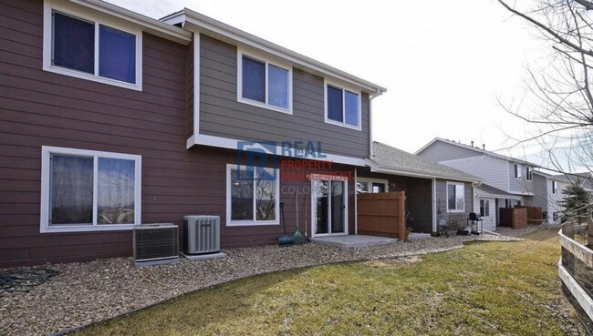 Building Photo - 6827 Autumn Ridge Dr