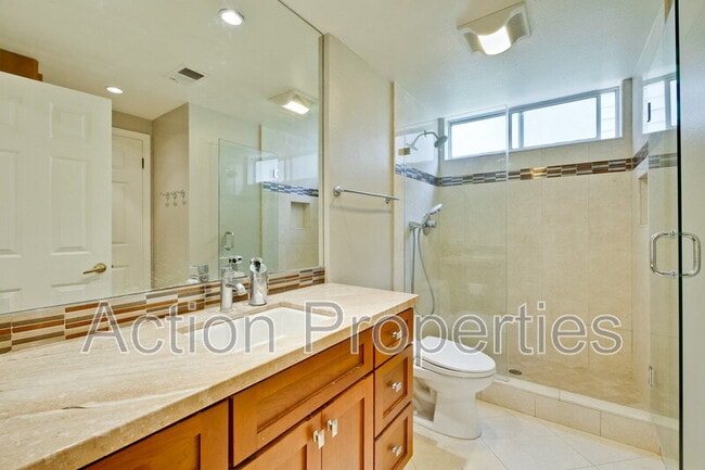 Building Photo - 11754 Ridge Creek Ct