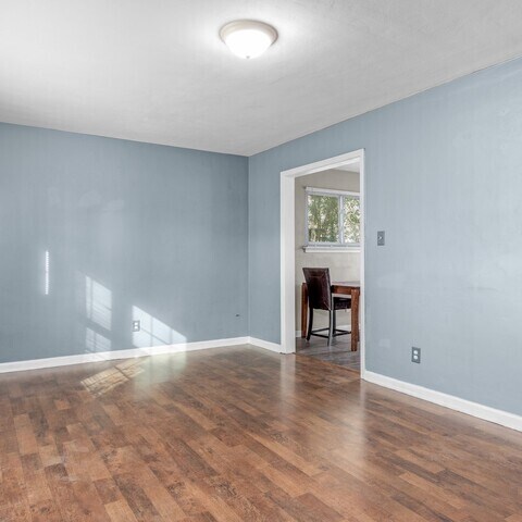 Building Photo - 3220 Deer Park Dr