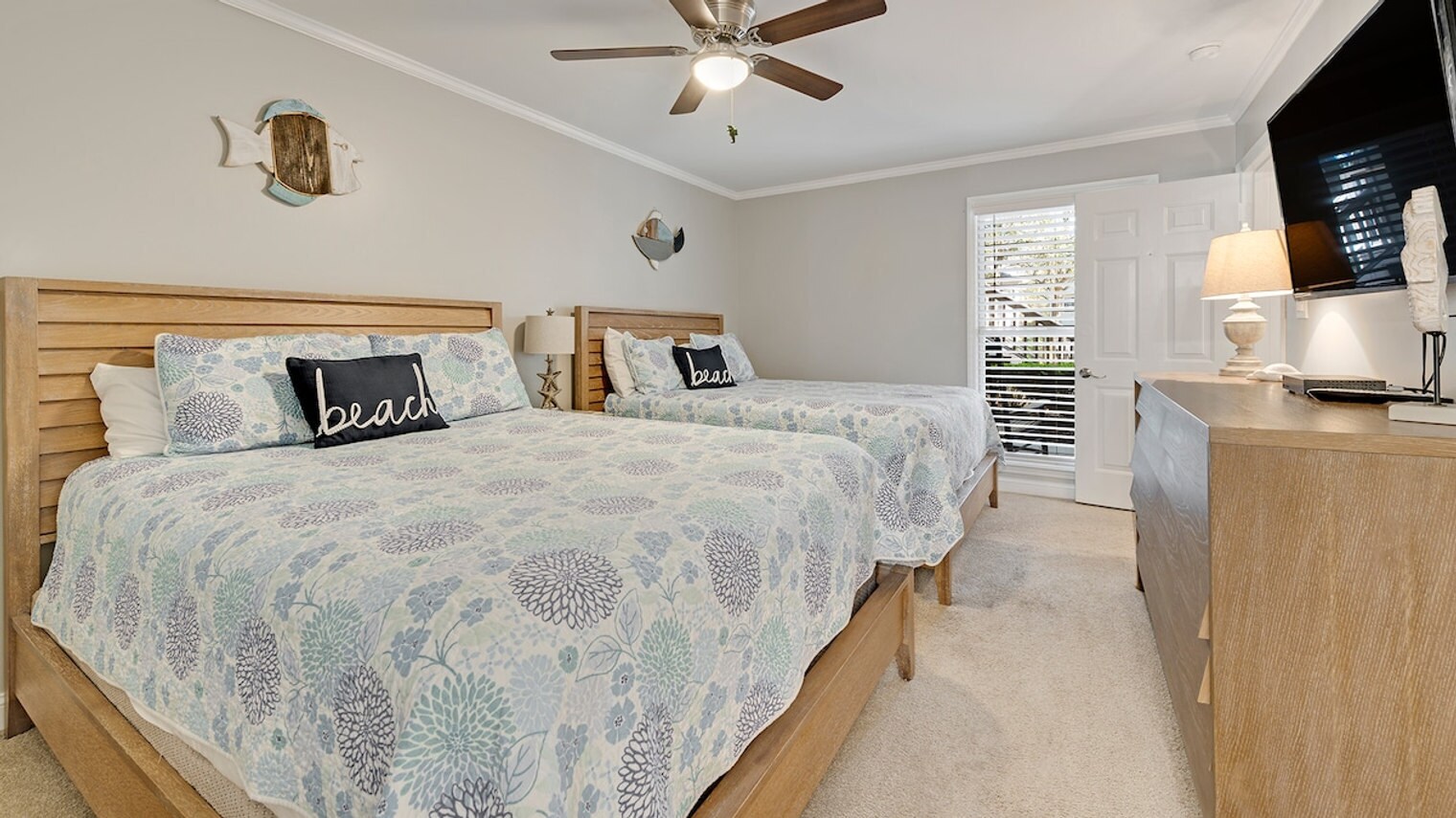 Building Photo - 366 Masters Dr