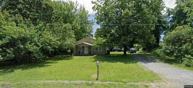 Building Photo - Charming 2 Bedroom in Summerfield