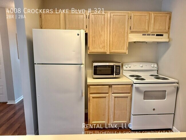 Building Photo - 4008 Crockers Lake Blvd