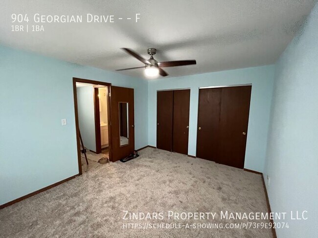 Primary Photo - 904 Georgian Dr