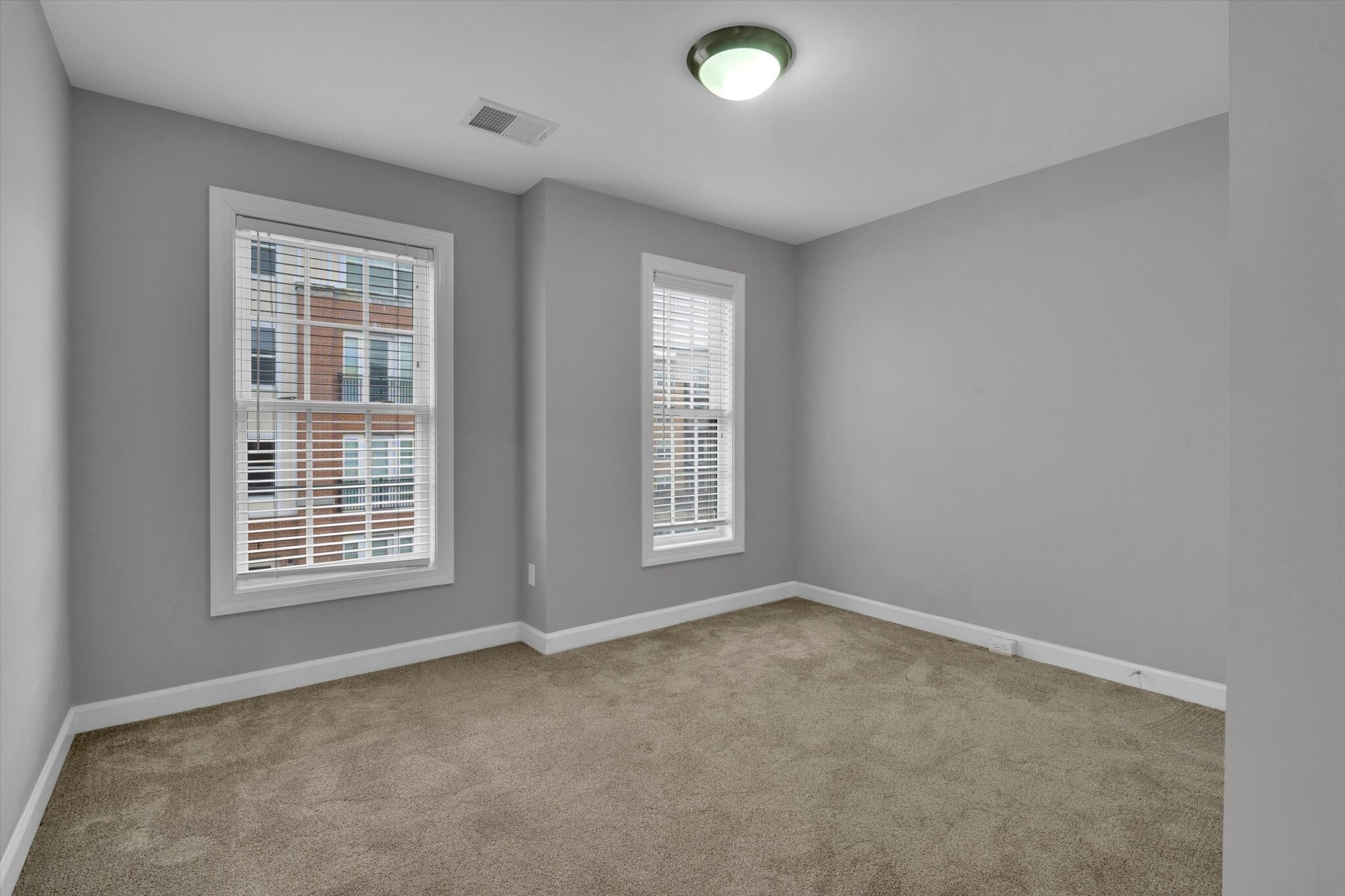 Building Photo - 7974 Vigne Ct