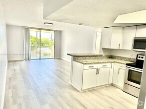 Building Photo - 8373 Lake Dr